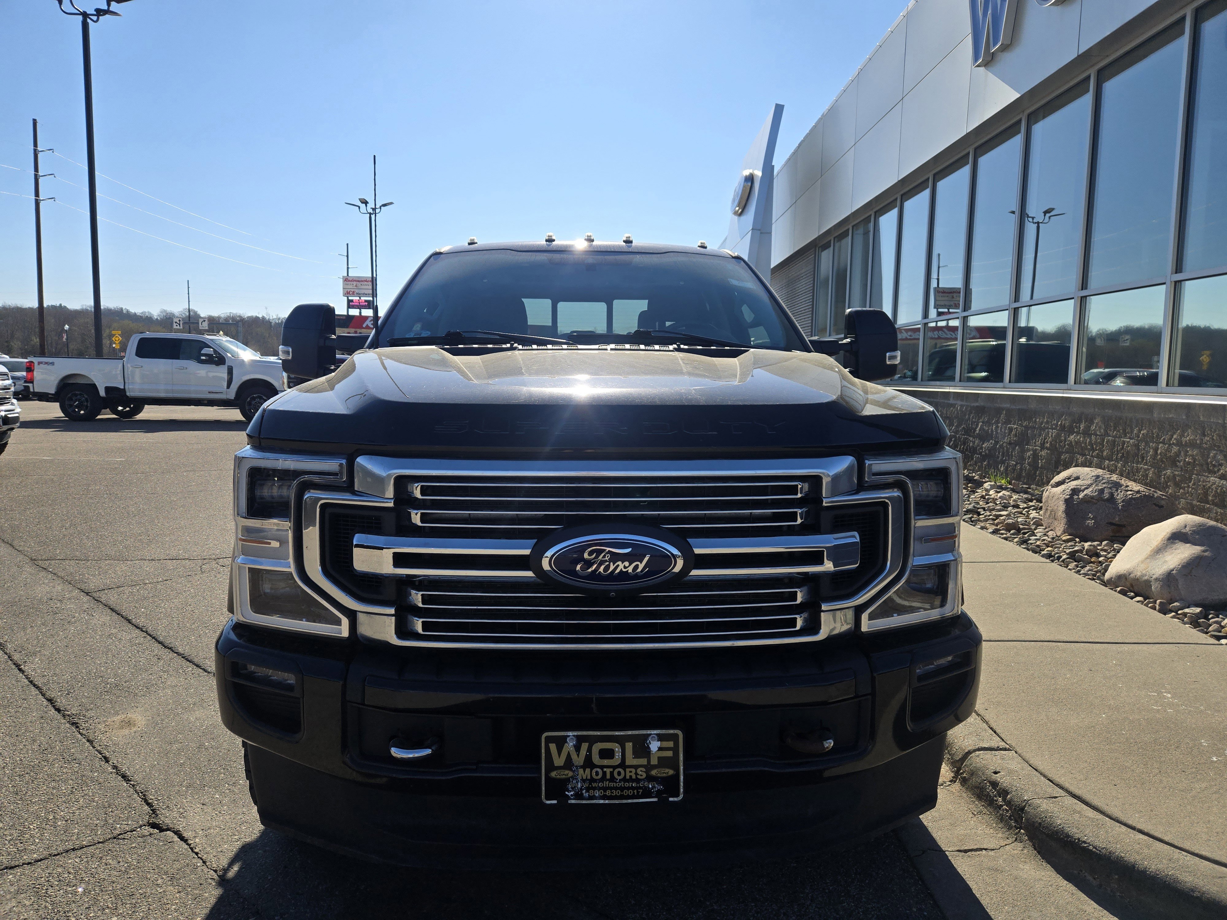 Certified 2022 Ford F350 Limited w/ FX4 Off-Road Package AWD/4WD image 8