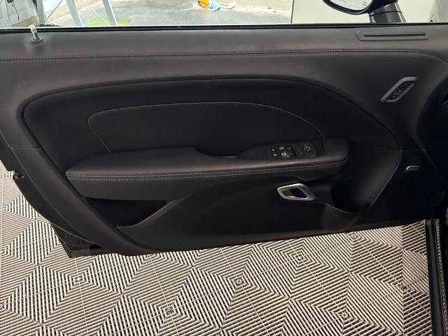 Used 2023 Dodge Challenger R/T Scat Pack w/ T/A Package image 16