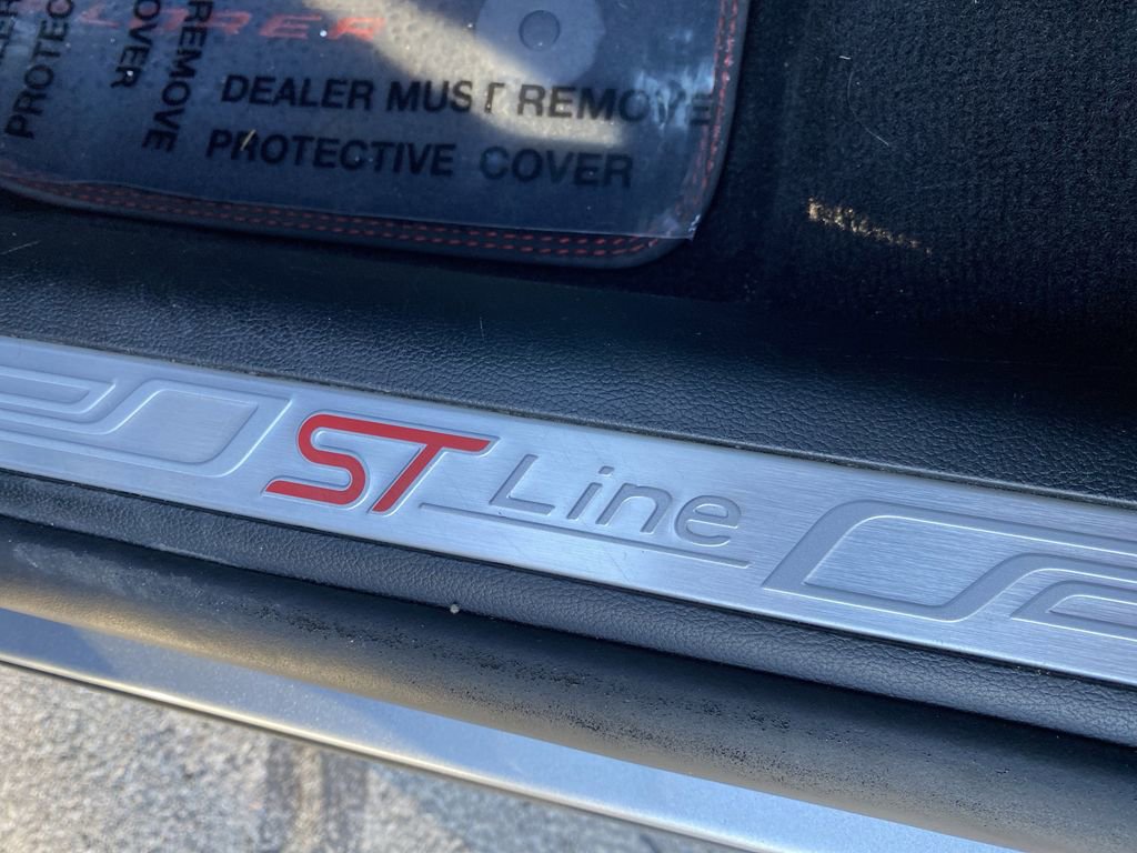 Certified 2023 Ford Explorer ST-Line image 21