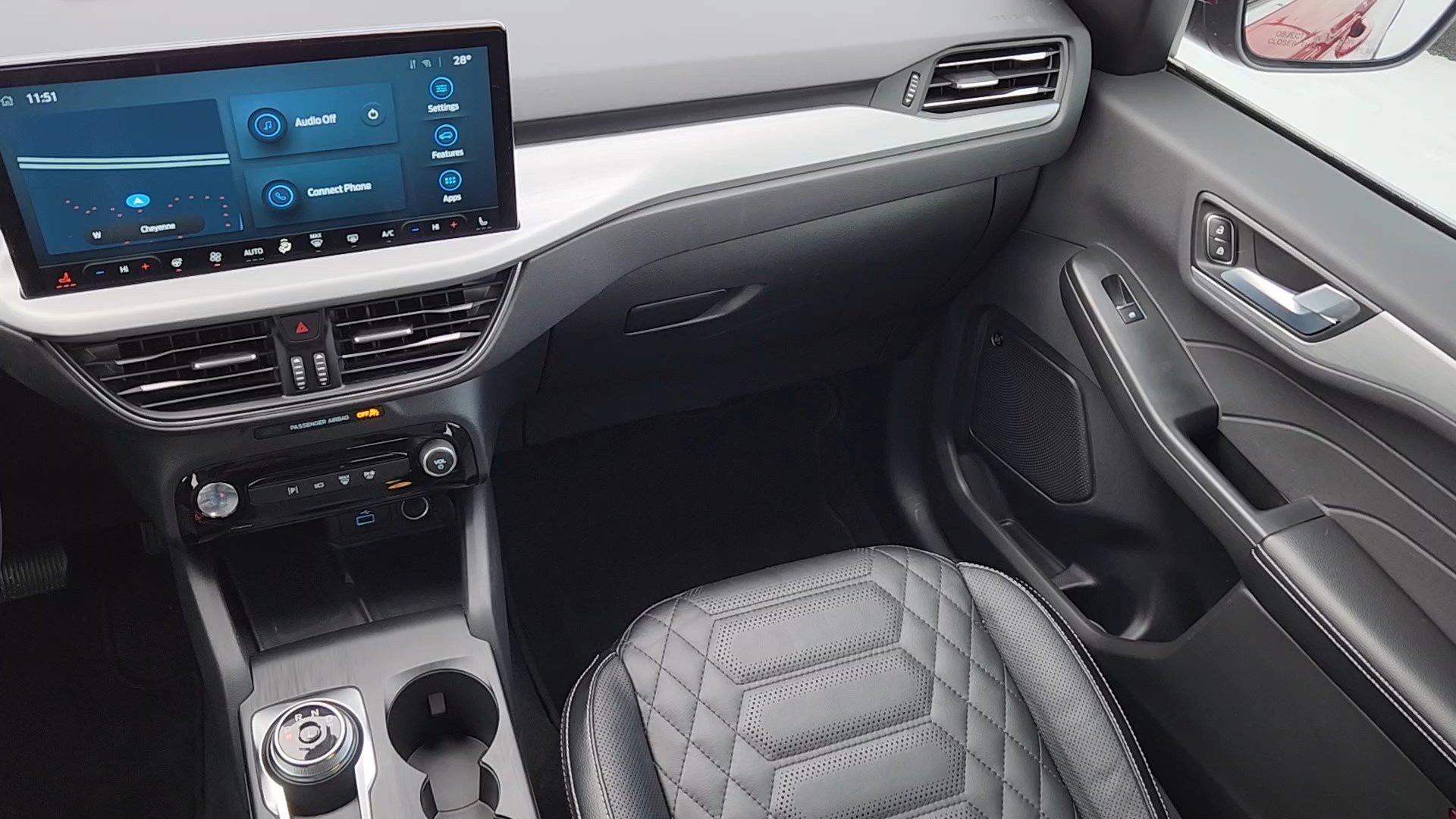 Certified 2023 Ford Escape Platinum w/ Premium Technology Package image 7