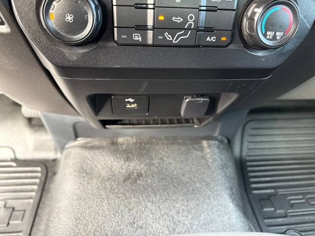 Certified 2022 Ford F250 XL w/ Power Equipment Group RWD image 27