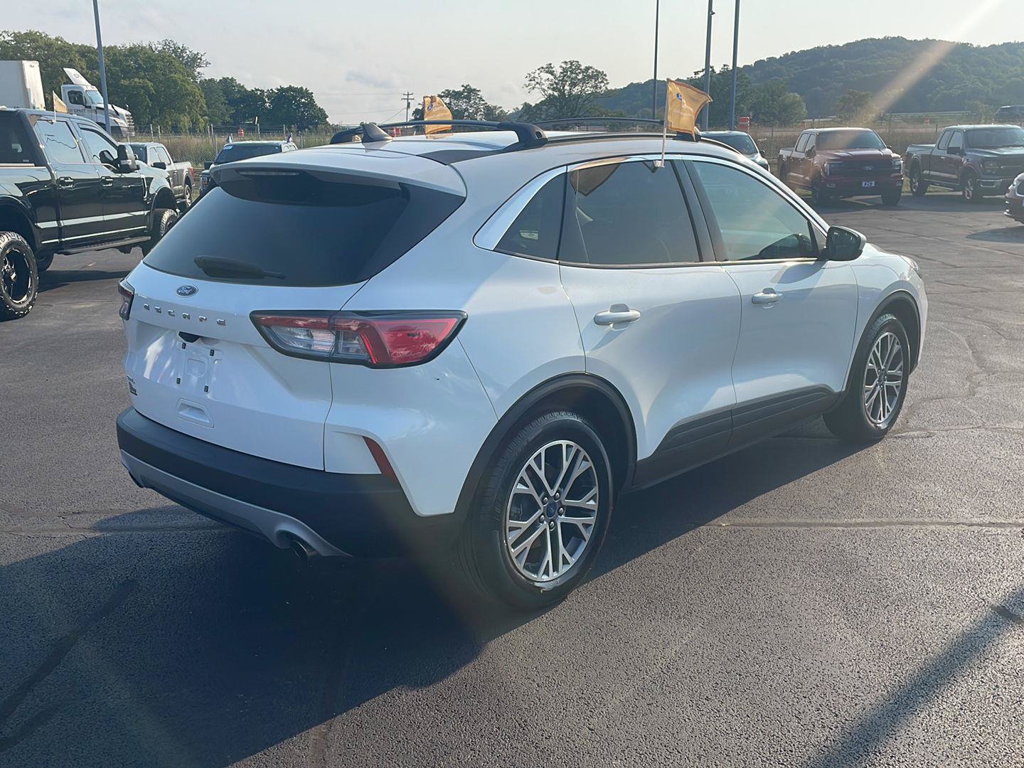 Certified 2022 Ford Escape SEL w/ Technology Package FWD image 5
