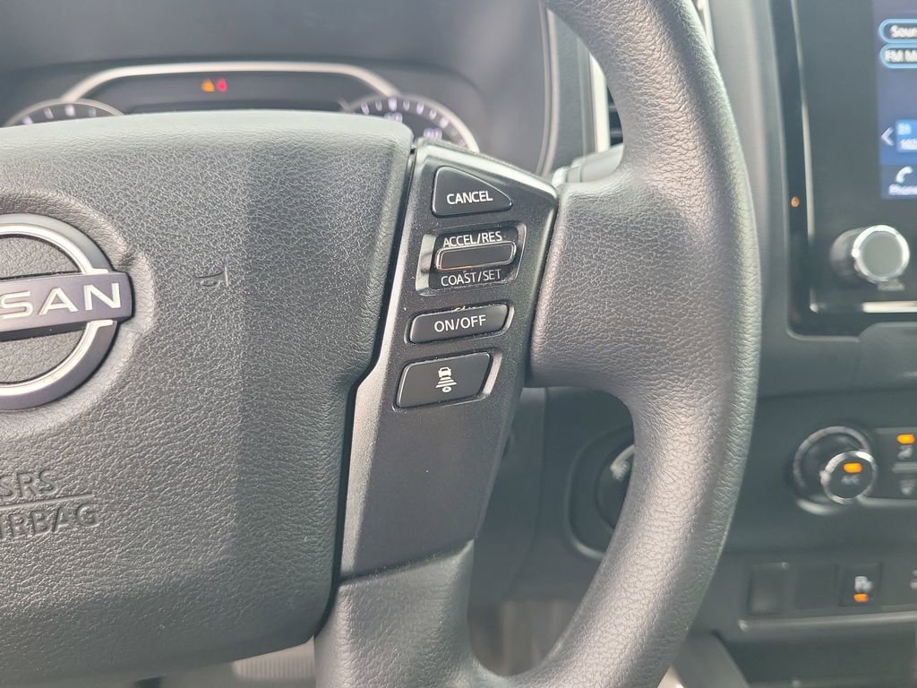 Used 2022 Nissan Frontier SV w/ Technology Package AWD/4WD image 27