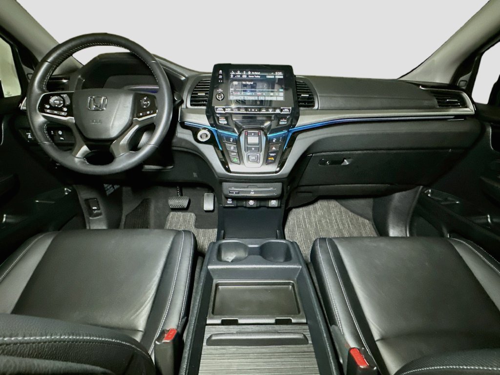 Used 2023 Honda Odyssey Touring image 12