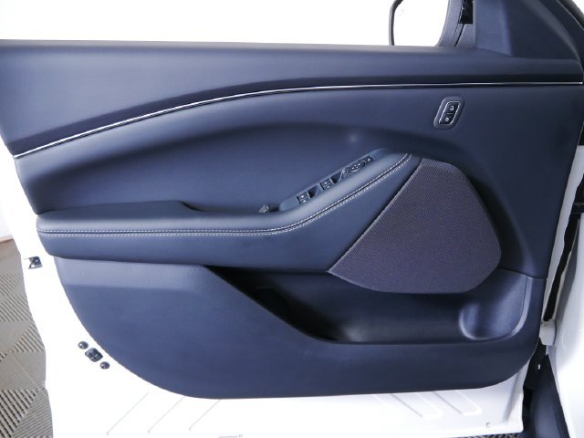 Certified 2023 Ford Mustang Mach-E Select AWD/4WD image 15