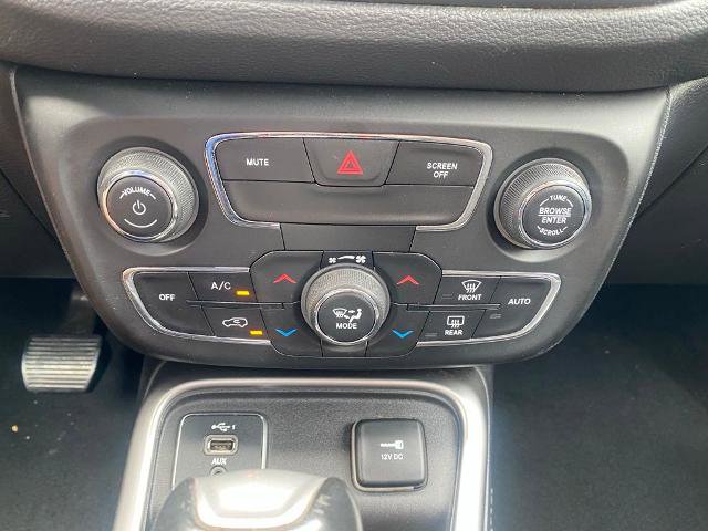 Used 2020 Jeep Compass Latitude FWD image 22
