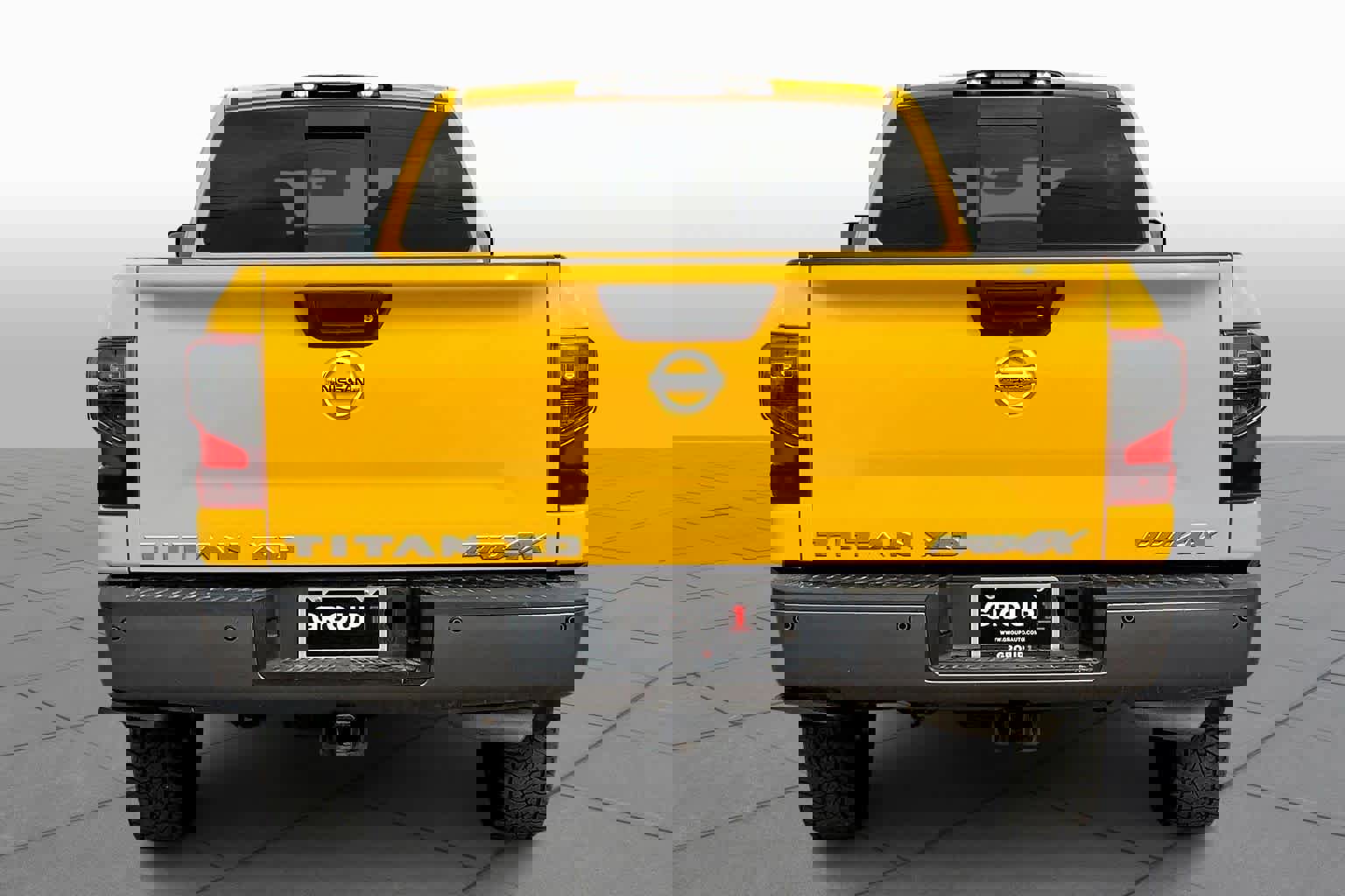 Used 2018 Nissan Titan PRO-4X w/ Pro-4x Utility Package image 4