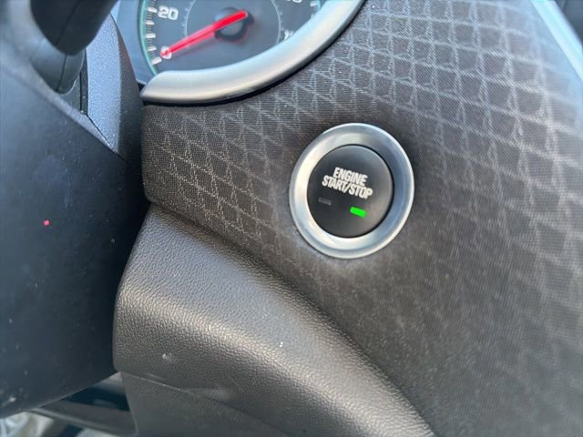 Used 2023 Chevrolet Malibu LT image 31