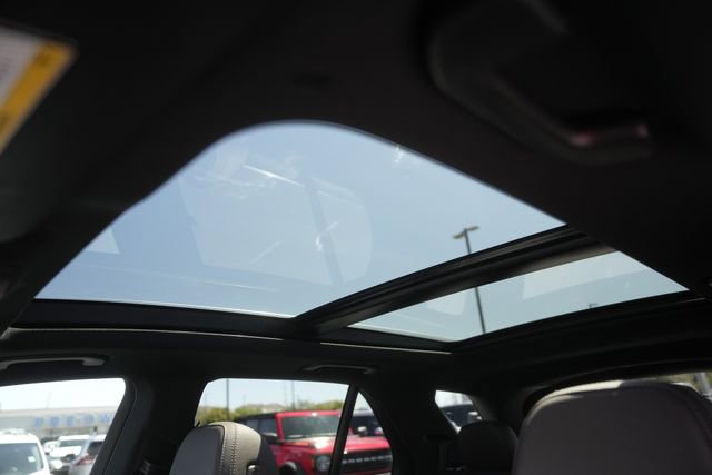 Used 2022 Mercedes-Benz GLE 350 4MATIC image 11