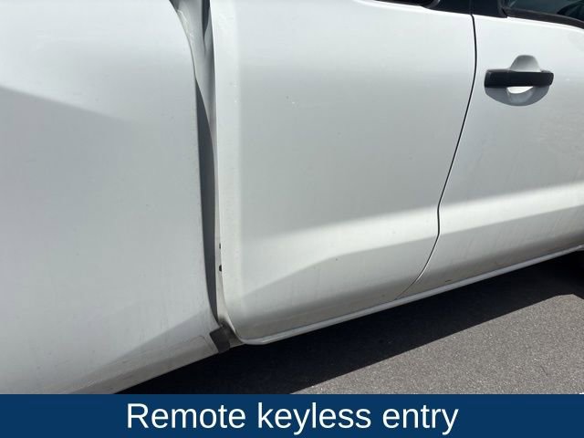 Used 2025 Nissan Frontier S AWD/4WD image 10