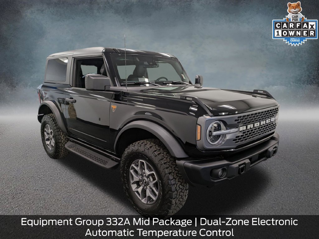 Certified 2025 Ford Bronco Badlands AWD/4WD image 3
