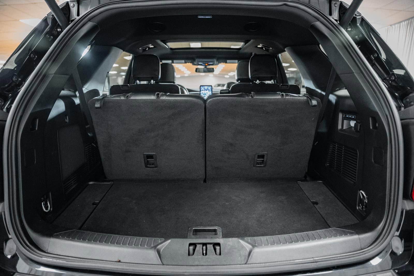 Certified 2023 Ford Explorer ST w/ Equipment Group 401A image 11