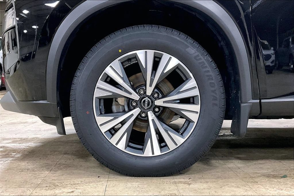 Used 2023 Nissan Rogue SV w/ SV Premium B Package AWD/4WD image 9