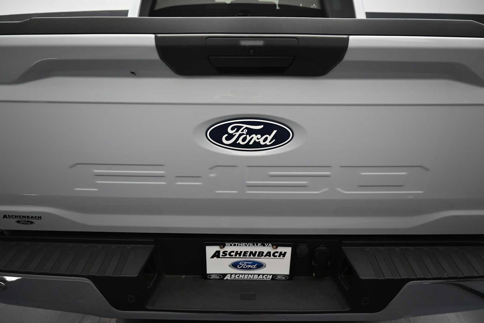 Certified 2025 Ford F150 XLT w/ Equipment Group 301A Standard AWD/4WD image 18