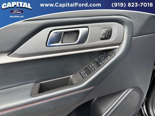 Certified 2025 Ford Explorer ST-Line w/ Premium Package image 20