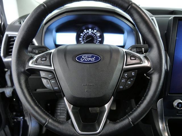 Certified 2023 Ford Edge Titanium AWD/4WD image 20