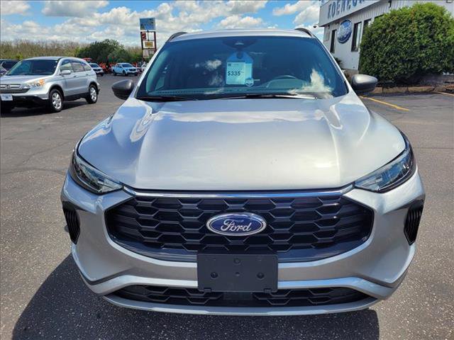 Certified 2024 Ford Escape ST-Line w/ Tech Pack #1 AWD/4WD image 4