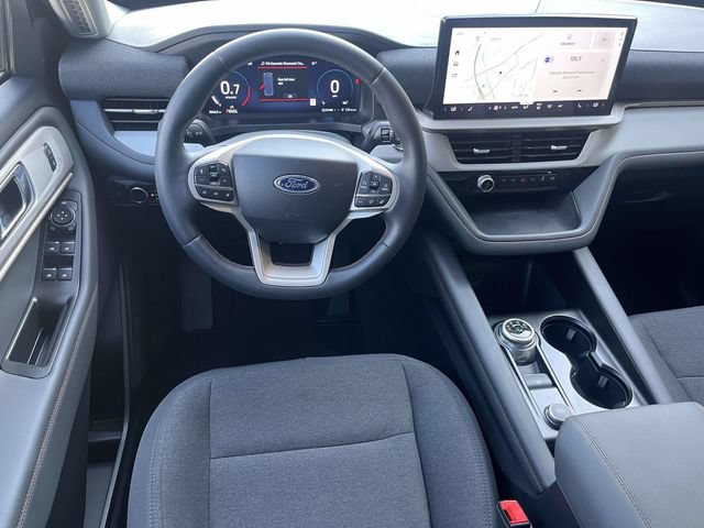 Certified 2026 Ford Explorer Active AWD/4WD image 17