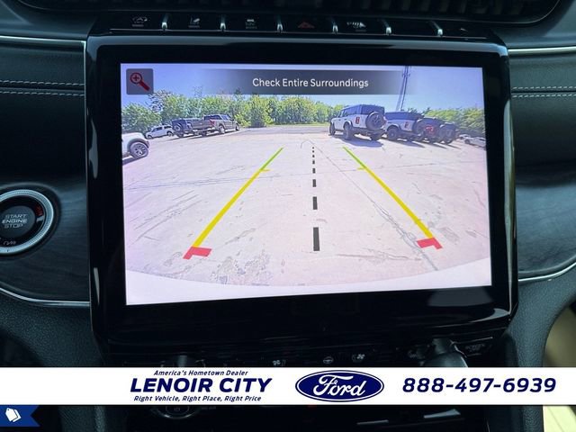 Used 2024 Jeep Grand Cherokee Overland w/ Luxury Tech Group IV AWD/4WD image 24