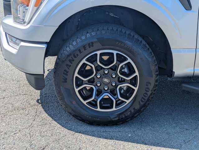 Certified 2022 Ford F150 XLT w/ Equipment Group 302A High image 11