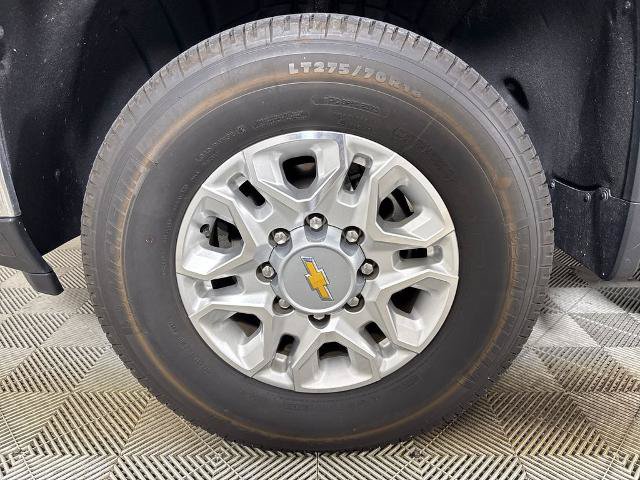 Used 2025 Chevrolet Silverado 2500 LT w/ Leather Package AWD/4WD image 8