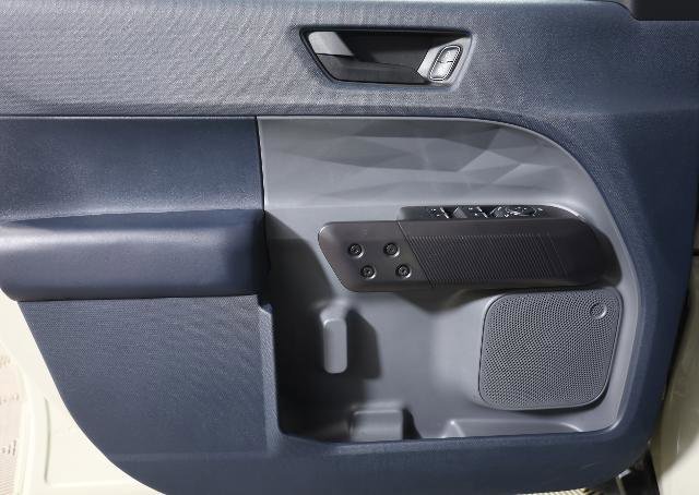 Certified 2024 Ford Maverick Tremor w/ Tremor Off-Road Package AWD/4WD image 28