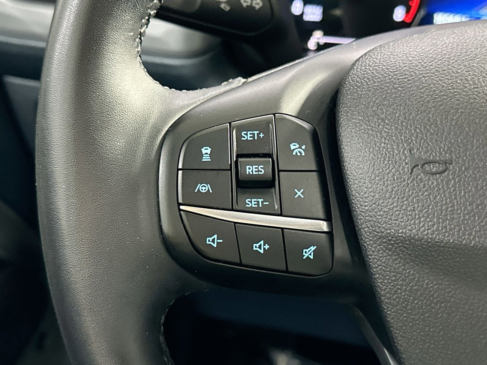 Certified 2024 Ford Maverick Tremor w/ Tremor Off-Road Package AWD/4WD image 20