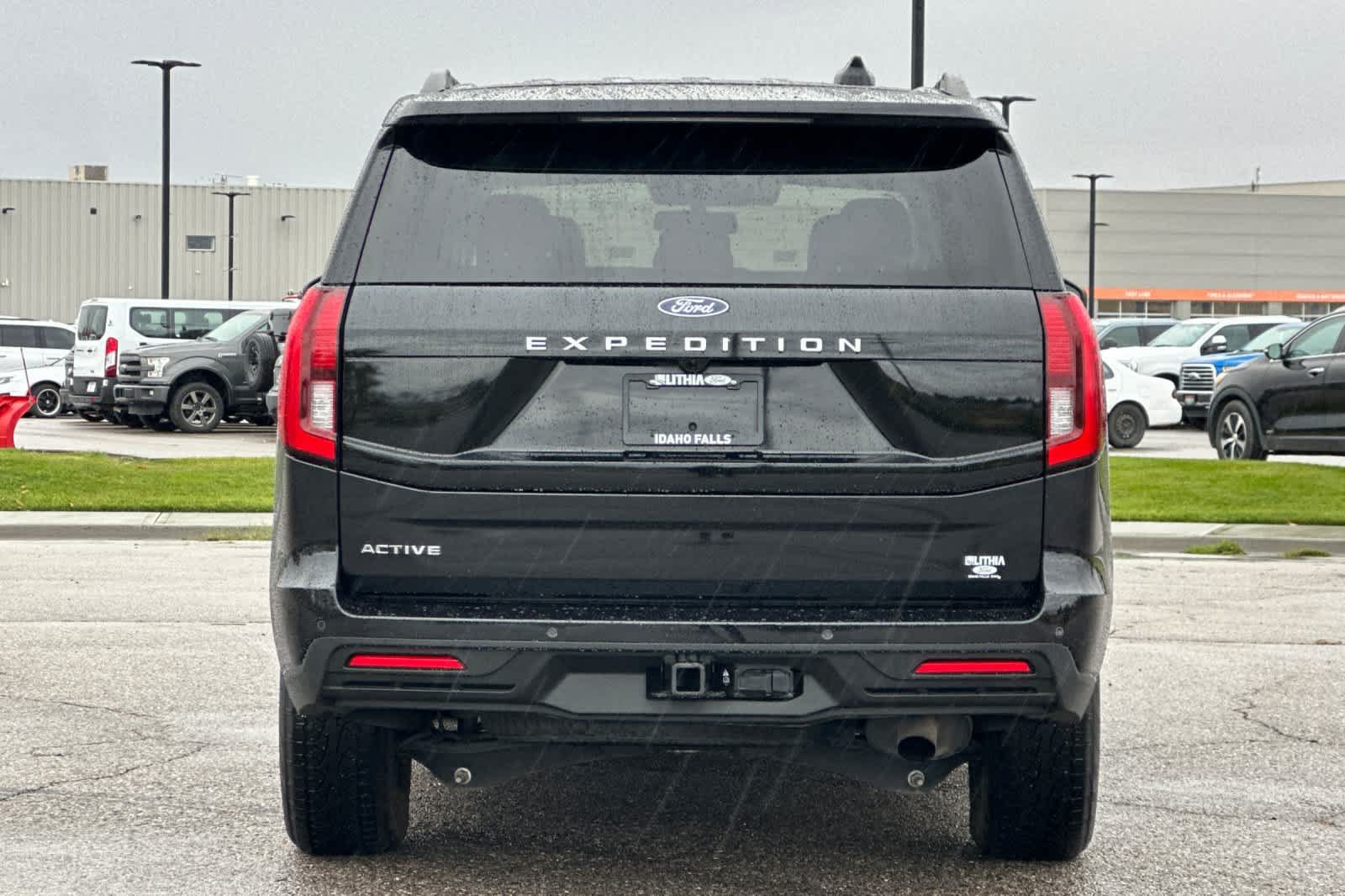 Certified 2025 Ford Expedition Active AWD/4WD image 7