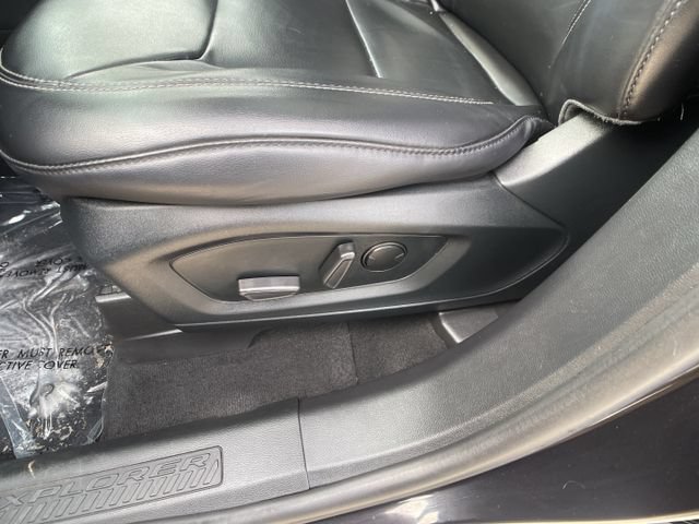 Certified 2021 Ford Explorer XLT w/ Equipment Group 202A AWD/4WD image 13