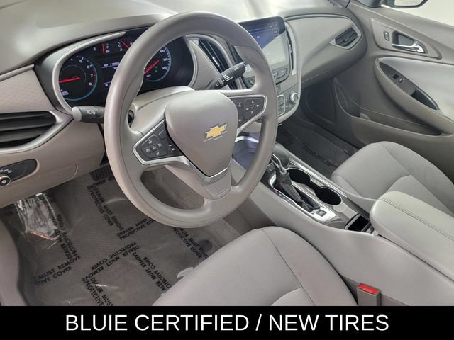 Used 2025 Chevrolet Malibu LT FWD image 12