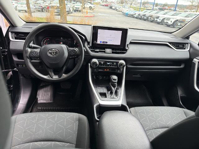 Used 2024 Toyota RAV4 XLE w/ Convenience Package image 23