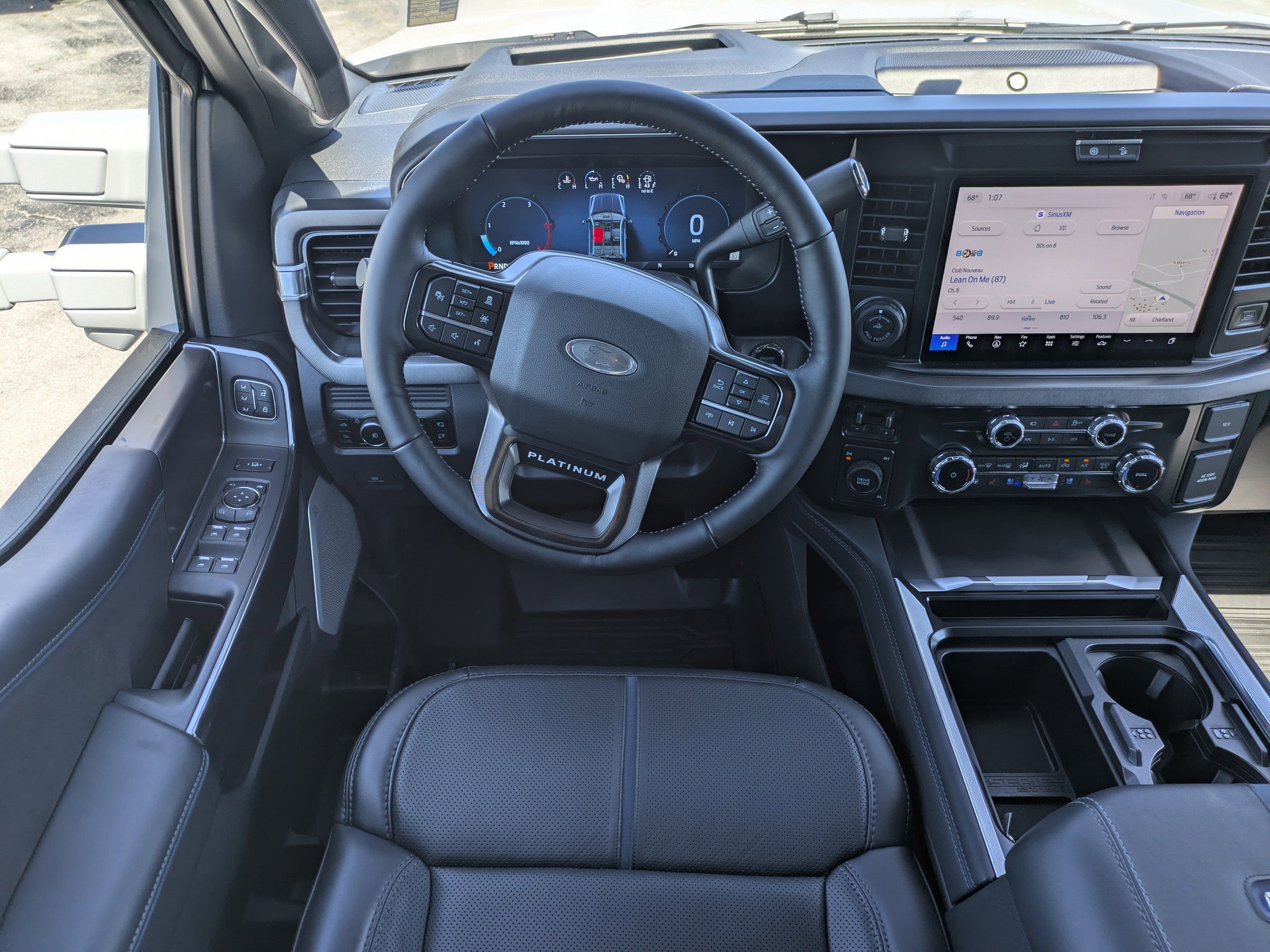 Certified 2026 Ford F450 Platinum w/ FX4 Off-Road Package image 16