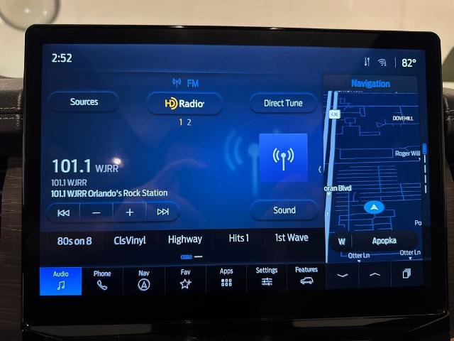 Certified 2023 Ford Expedition Limited image 28