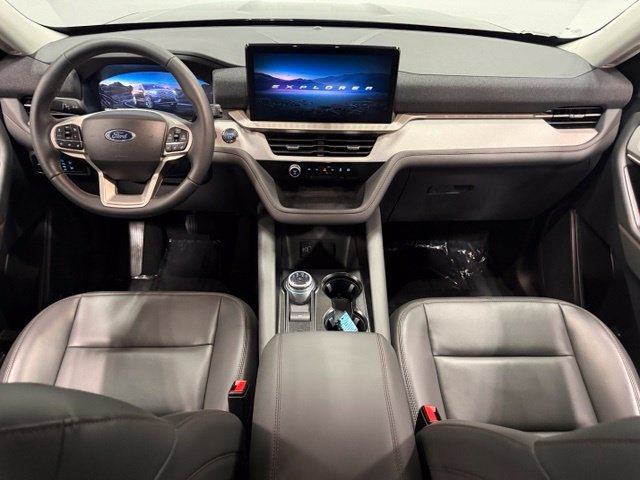 Certified 2026 Ford Explorer Active w/ Active Comfort Package RWD image 35