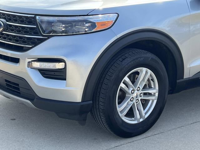 Certified 2023 Ford Explorer XLT w/ Equipment Group 202A image 7