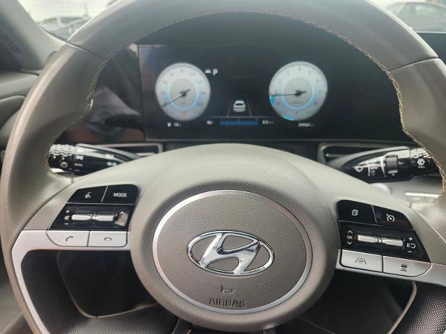 Used 2023 Hyundai Elantra SEL w/ Convenience Package FWD image 14