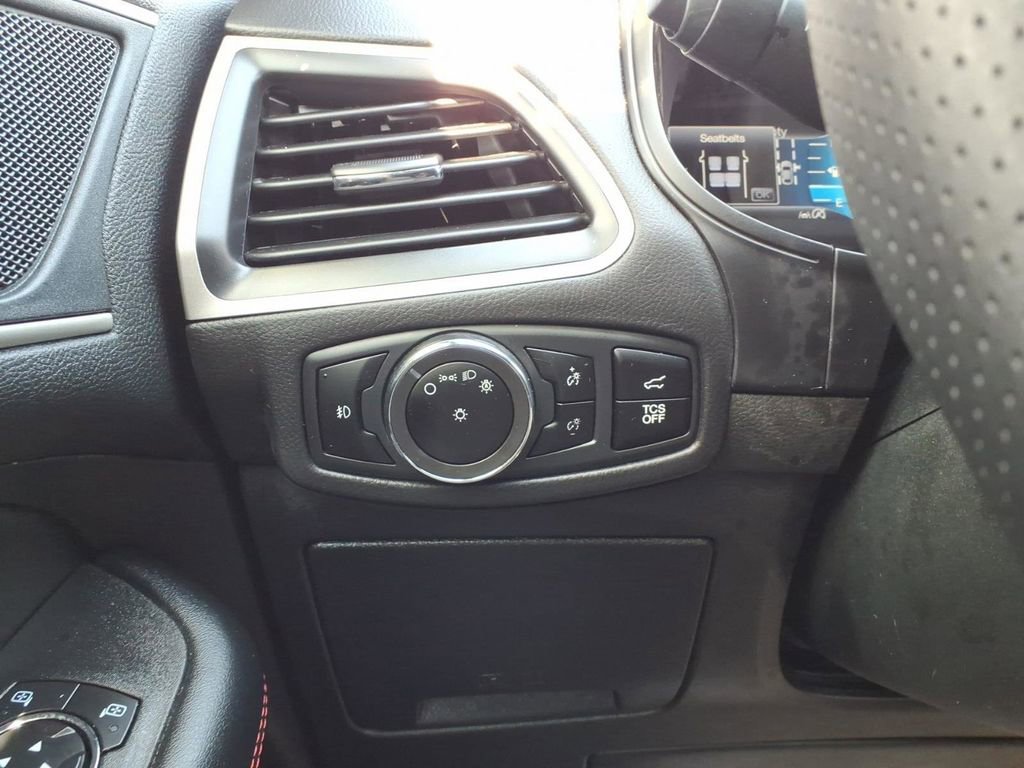 Certified 2023 Ford Edge ST-Line AWD/4WD image 18