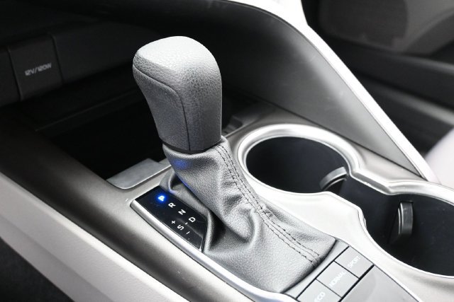 Used 2024 Toyota Camry LE FWD image 22