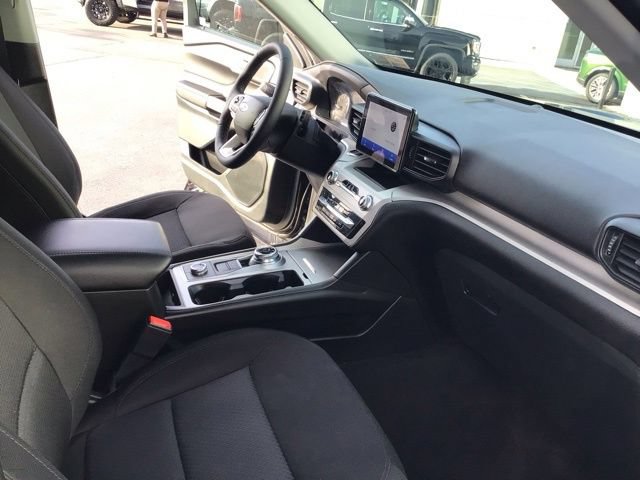 Certified 2023 Ford Explorer XLT AWD/4WD image 11