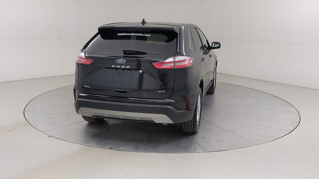 Certified 2024 Ford Edge SEL w/ Convenience Package AWD/4WD image 14