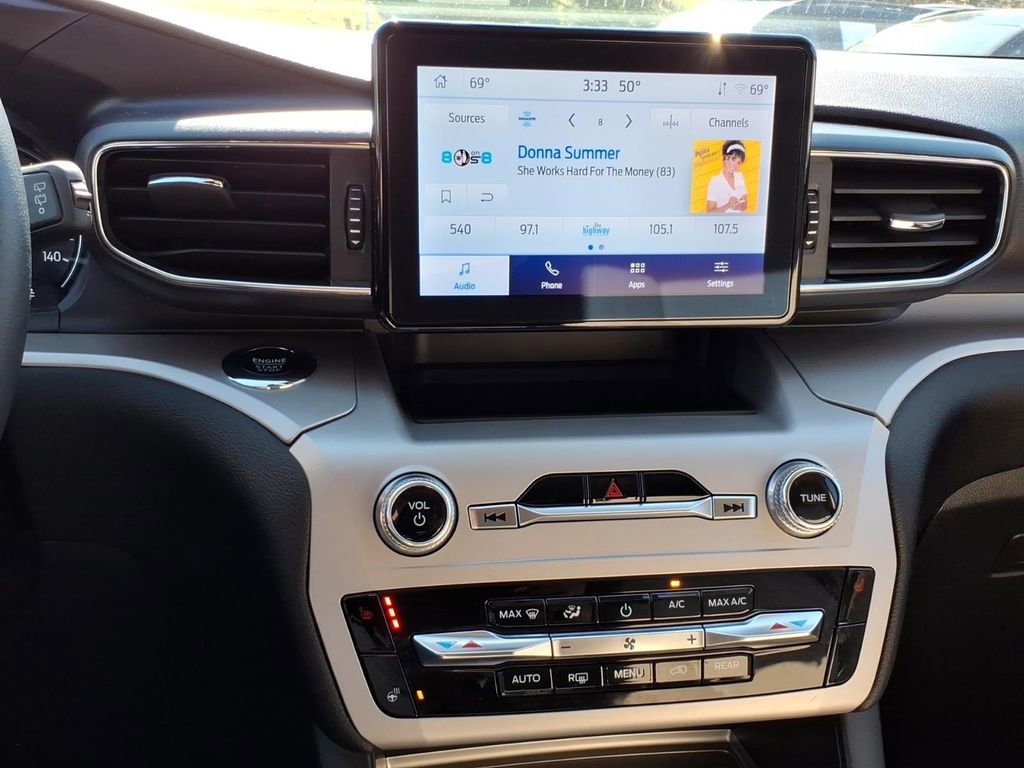 Certified 2023 Ford Explorer XLT w/ Equipment Group 202A image 20