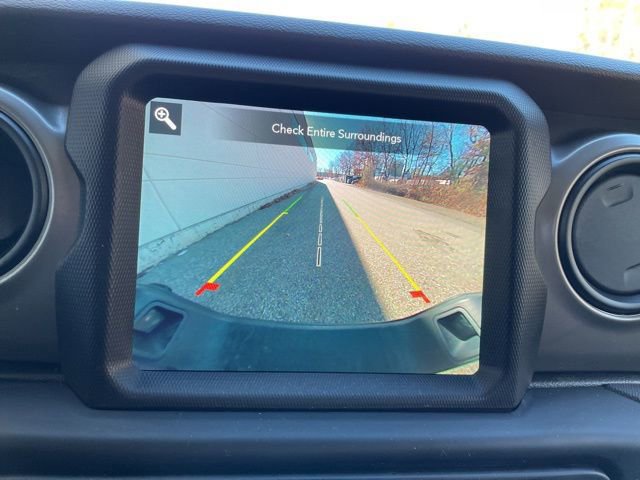 Used 2021 Jeep Gladiator Sport image 22