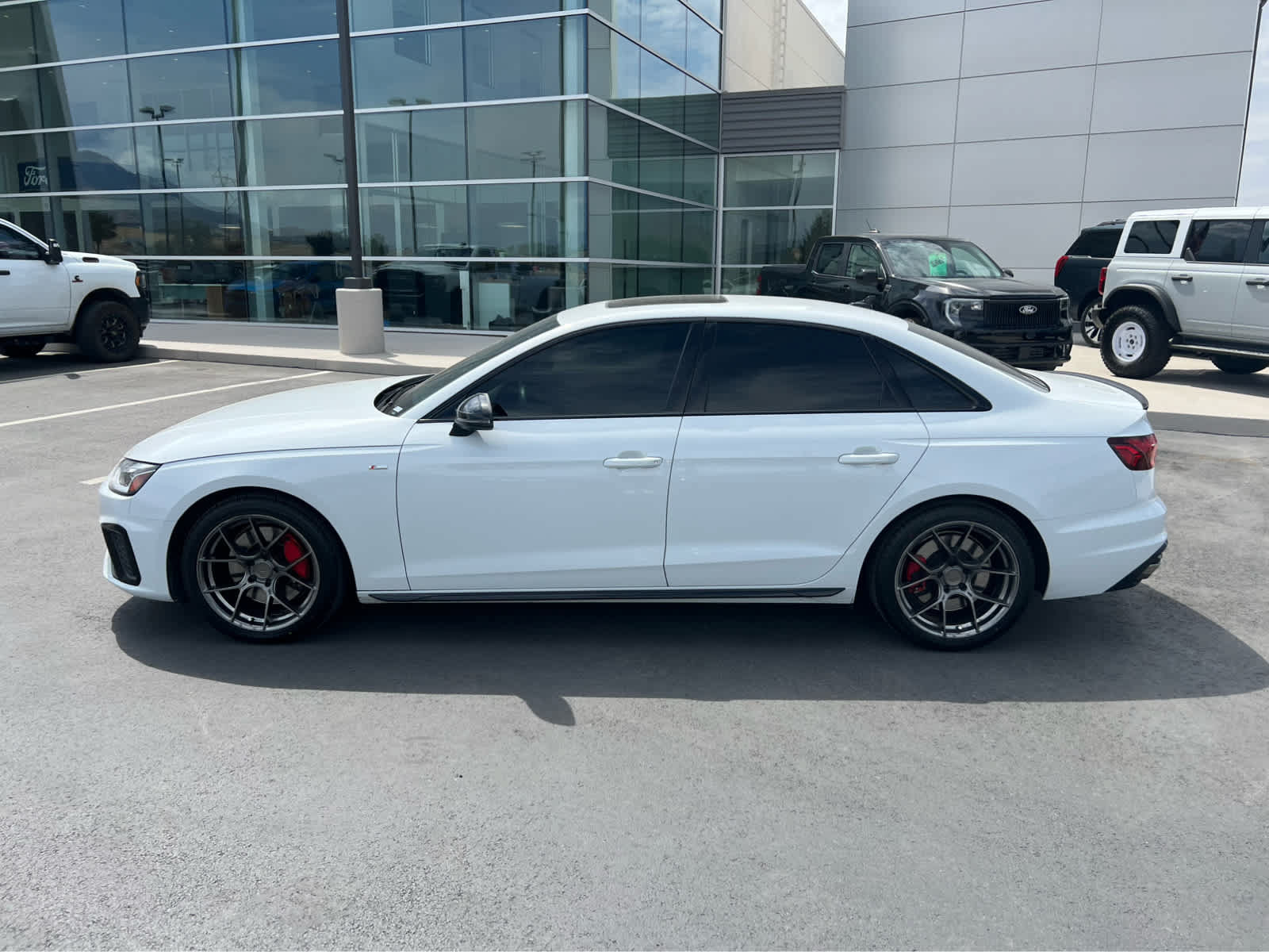 Used 2024 Audi A4 2.0T Premium Plus w/ Premium Plus Package AWD/4WD image 12