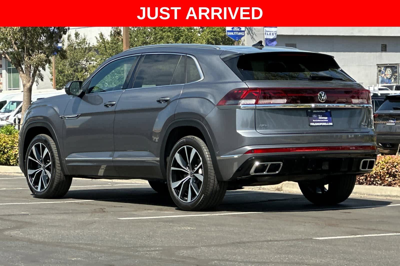 Used 2024 Volkswagen Atlas Cross Sport SEL Premium R-Line AWD/4WD image 7