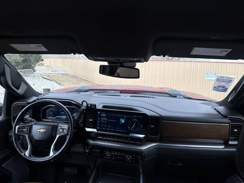 Used 2024 Chevrolet Silverado 2500 High Country image 30