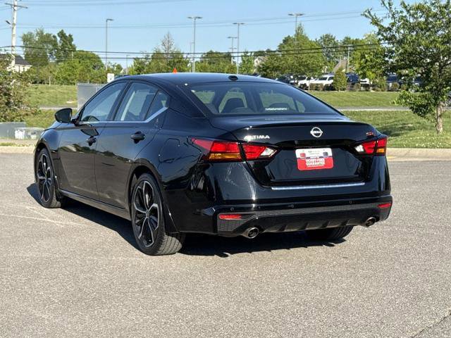 Used 2023 Nissan Altima 2.5 SR w/ SR Premium Package FWD image 5
