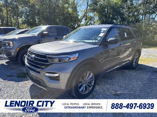 Certified 2023 Ford Explorer XLT w/ Equipment Group 202A AWD/4WD image 6