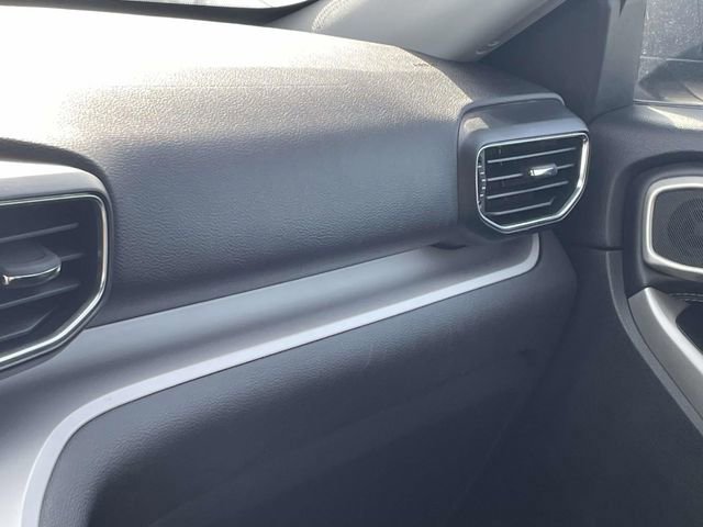 Certified 2023 Ford Explorer XLT w/ Equipment Group 202A image 33