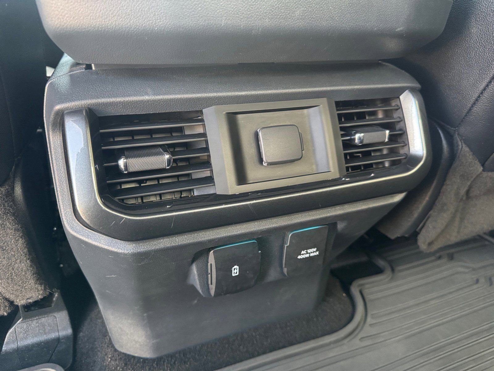 Certified 2022 Ford F150 XLT w/ Equipment Group 302A High image 20