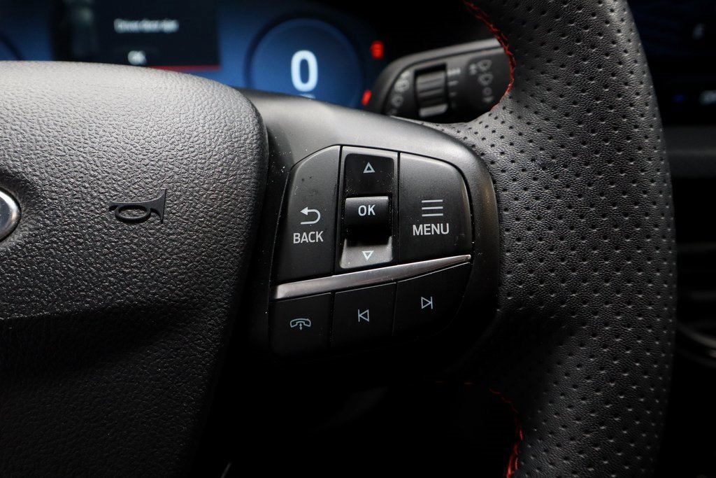 Certified 2023 Ford Escape ST-Line Select w/ Tech Pack #2 image 32